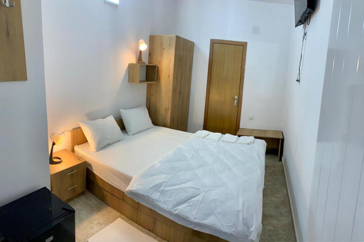 Hostel Jaz Bucharest Exterior photo